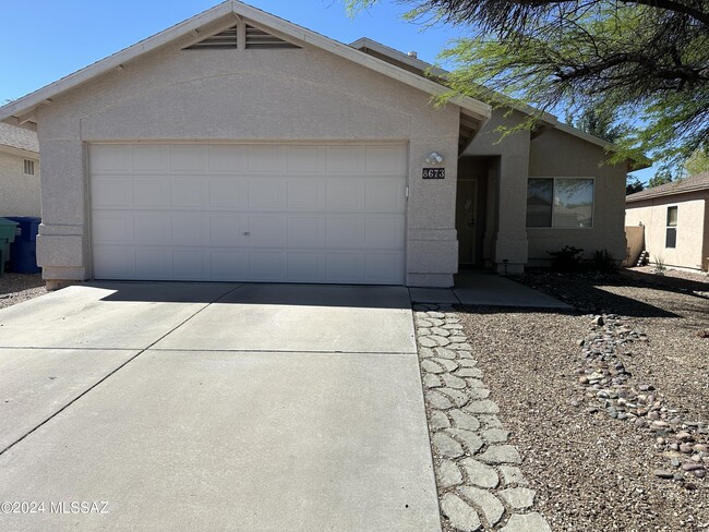 Building Photo - 8673 S Desert Dove Dr