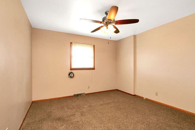 Building Photo - 1111 Wharton Manor Rd