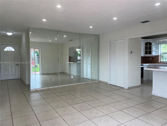 Building Photo - 13017 SW 18th Terrace