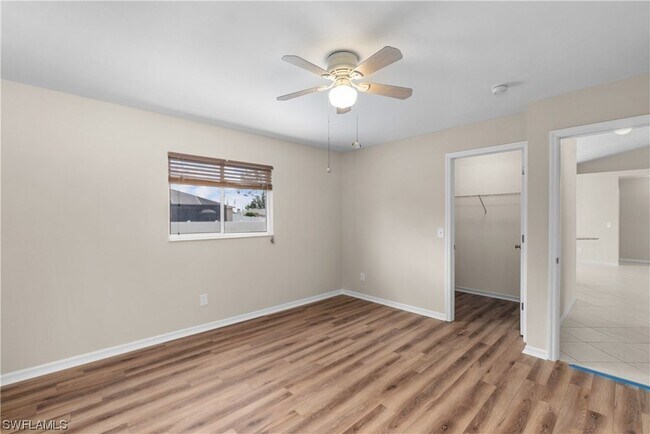 Building Photo - 2721 SW 12th Ave