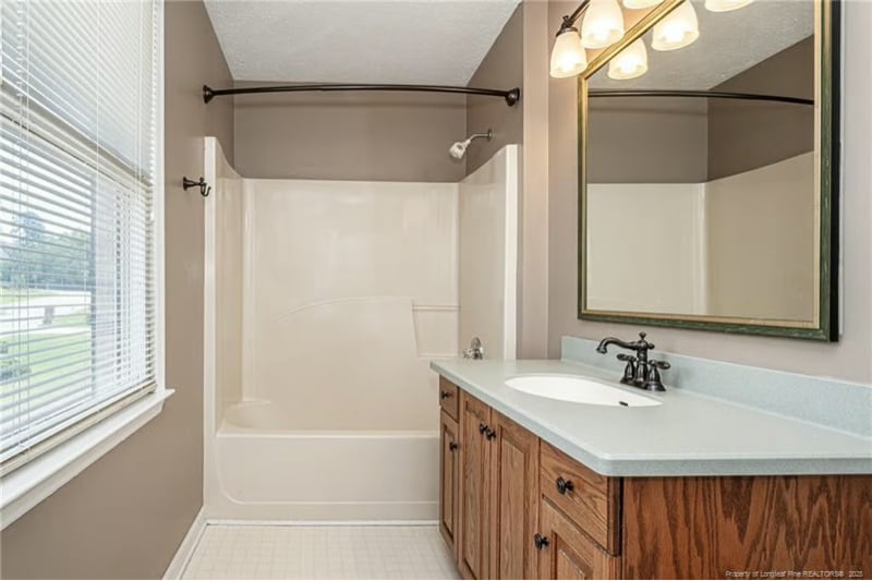 Building Photo - 3461 Gables Dr