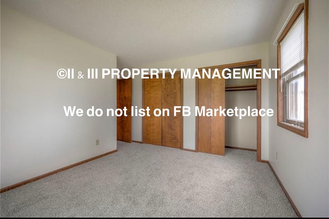 Building Photo - 1101 Jeff Cir