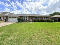Building Photo - Spacious 3-Bedroom House in Lake Charles - Huge Backyard & Storage Shed