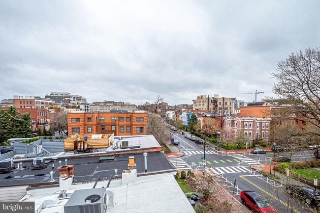 Building Photo - 1830 11th St NW