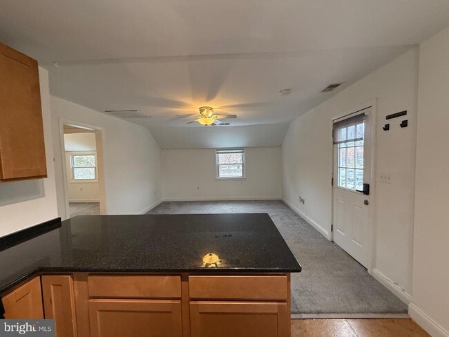 Building Photo - 2616 Arlington Blvd