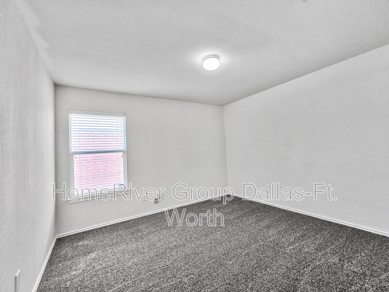 Building Photo - 4012 Country Ln