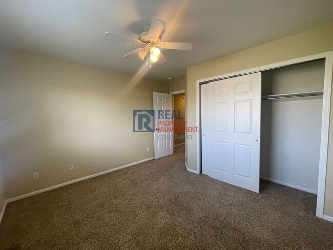 Building Photo - 6726 Annanhill Pl