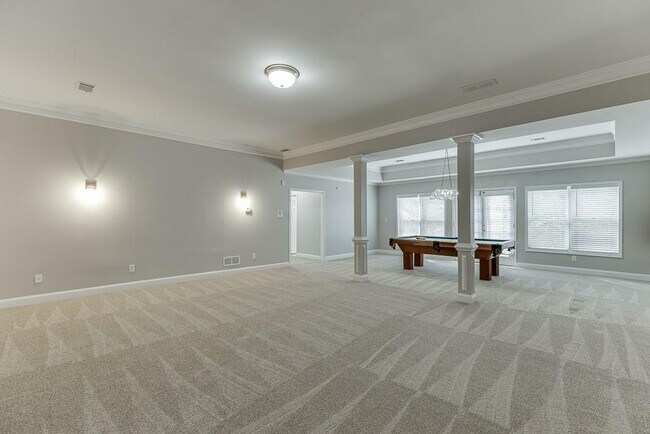 Building Photo - 9345 Riverclub Pkwy