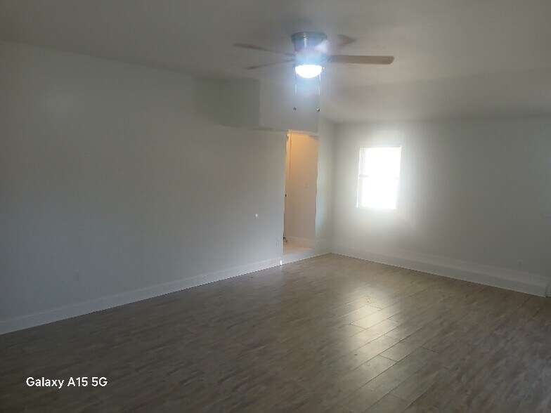 Building Photo - 230 Northwest Ave