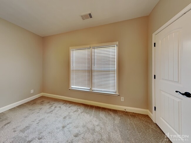 Building Photo - 218 Harris Court Ball Ground GA