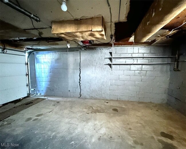 Building Photo - 2454 Cleveland Ave