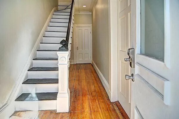 Building lobby and stairway up to unit - 82 Webster St