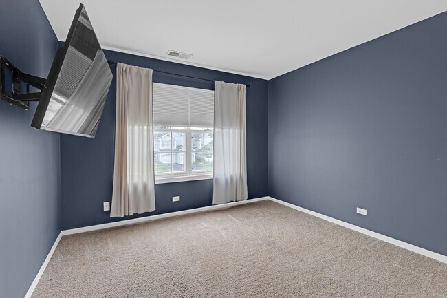 Building Photo - 17867 Braewick Rd