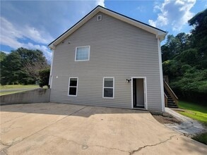 Building Photo - 655 Alcovy Woods Dr