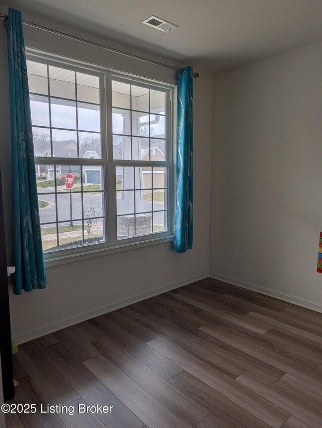 Building Photo - 2861 Hamilton Springs Dr