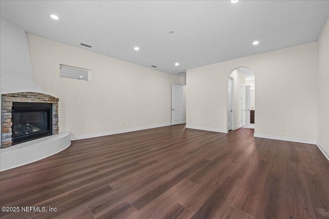 Building Photo - 2904 Marmaris Dr