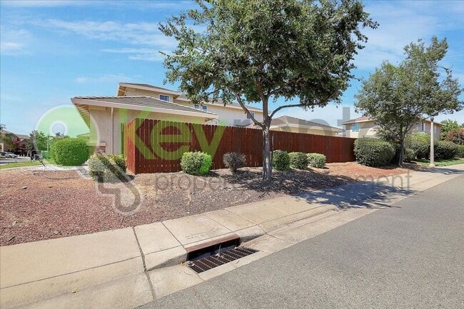 Building Photo - 1740 Allenwood Cir
