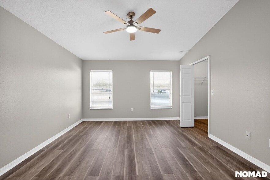 Building Photo - 7831 Carriage Pointe Dr