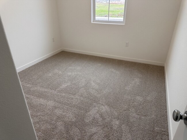 Building Photo - 10224 Sesti Wy