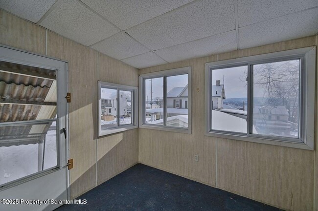 Building Photo - 1307 Wood St