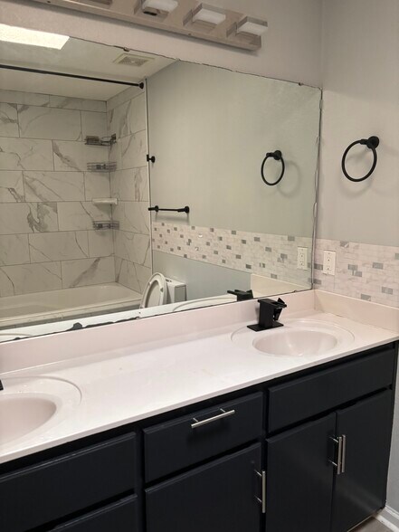 Building Photo - 1454 Nena Hills Ct