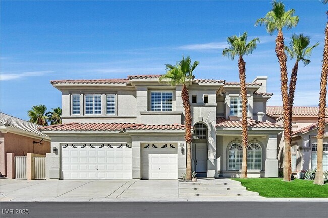 Primary Photo - 8864 La Manga Ave