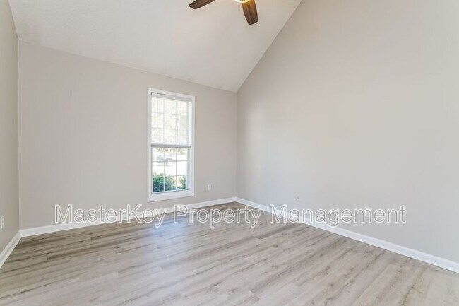 Building Photo - 2809 Leicester Ct