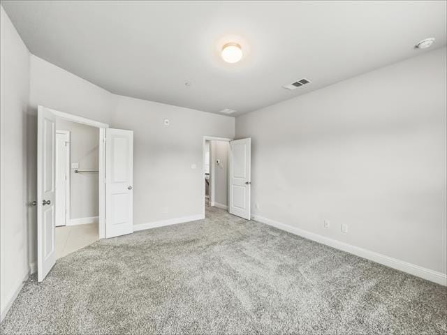 Building Photo - 213 Suma Dr