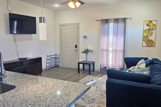 Building Photo - 2704 Sam Wilson St