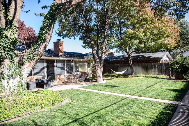 Building Photo - 3405 59th St