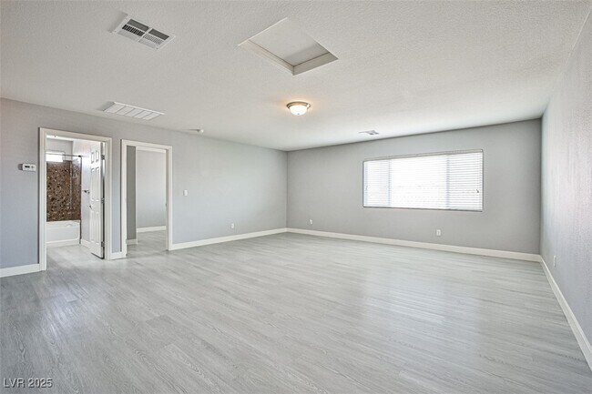 Building Photo - 6688 Metronome Ct