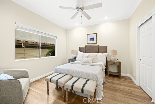 Building Photo - 1647 N Santa Anita Ave