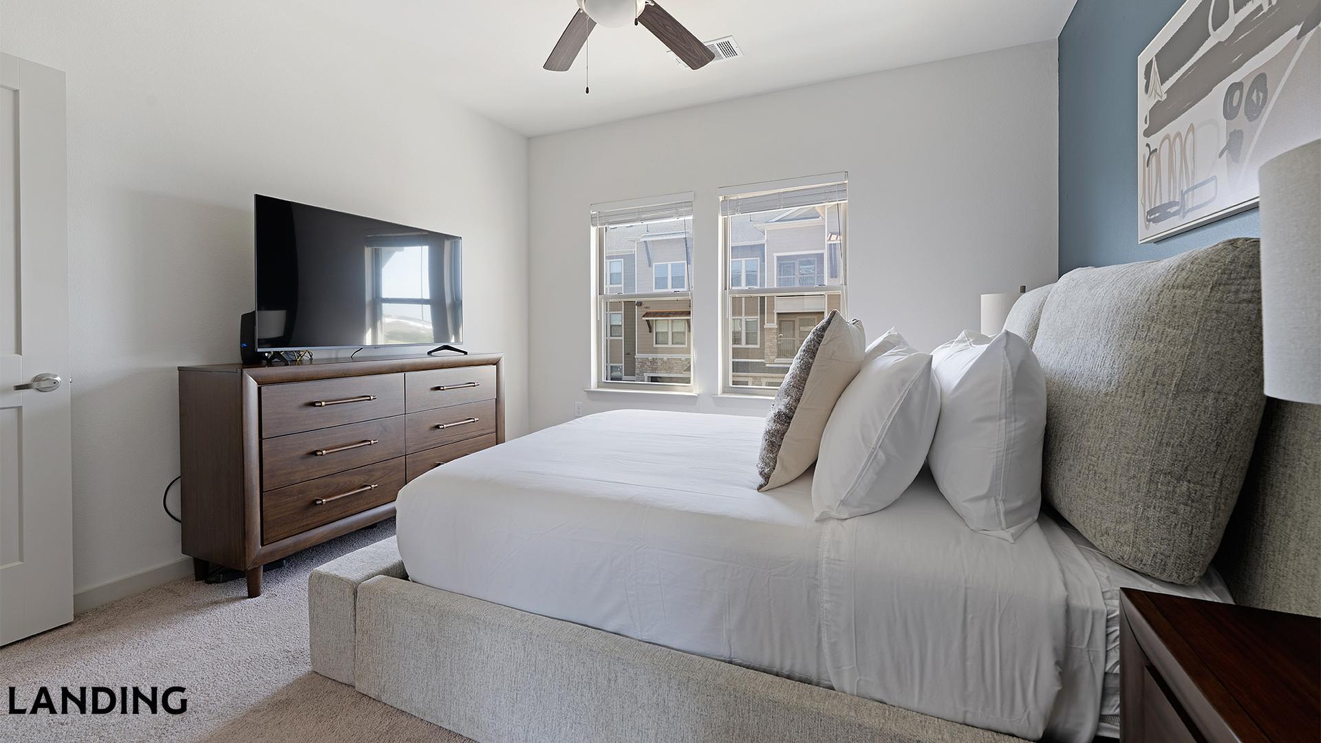 Building Photo - 2825 Main St