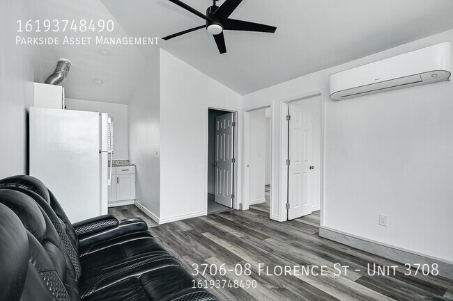 Building Photo - 3706-08 Florence St-Unit 3708