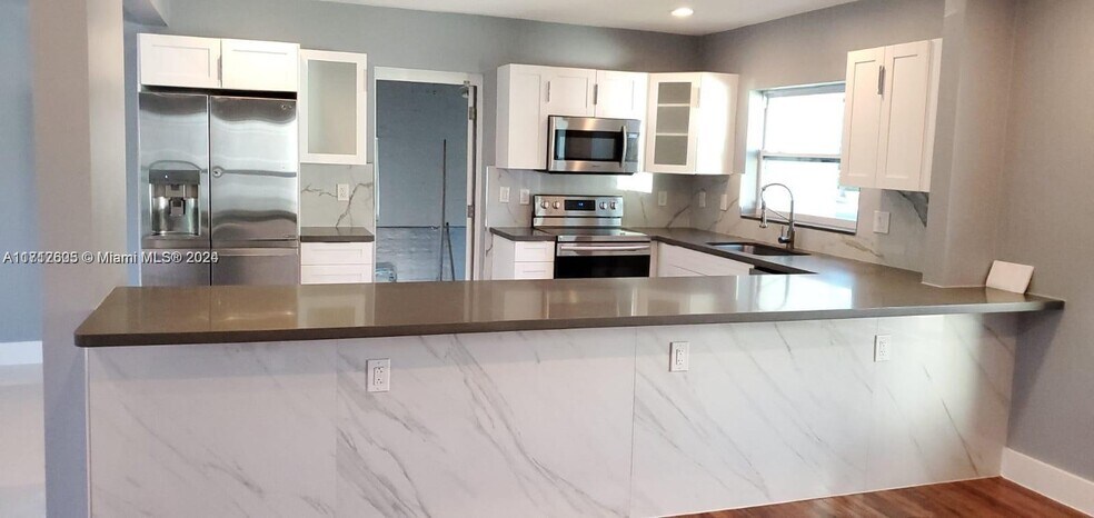 Primary Photo - 138 NE 109th St