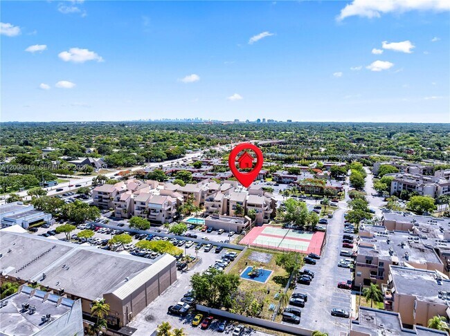 Building Photo - 10500 SW 108th Ave