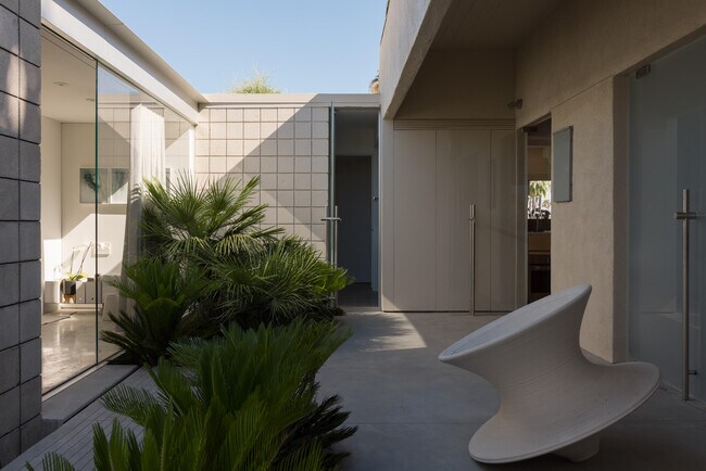 Building Photo - 483 Sandpiper St