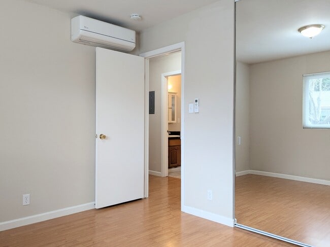 Building Photo - 7333 Starward Dr