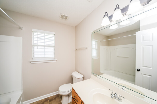 Building Photo - 5918 Keebler Dr W