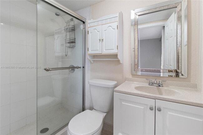 Building Photo - 8600 SW 109th Ave