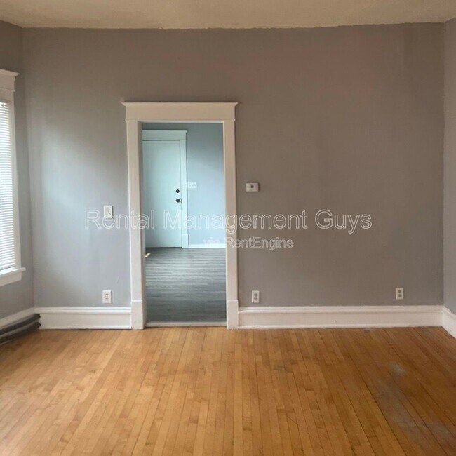 Building Photo - 1015 N Humboldt Ave