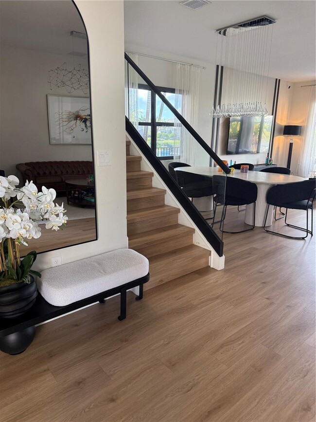 Building Photo - 17507 SW 43rd St