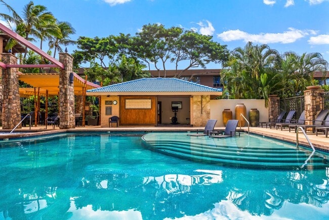 Building Photo - Top-Floor Ocean View Condo Across from the Beach | Furnished 2BR + Central A/C