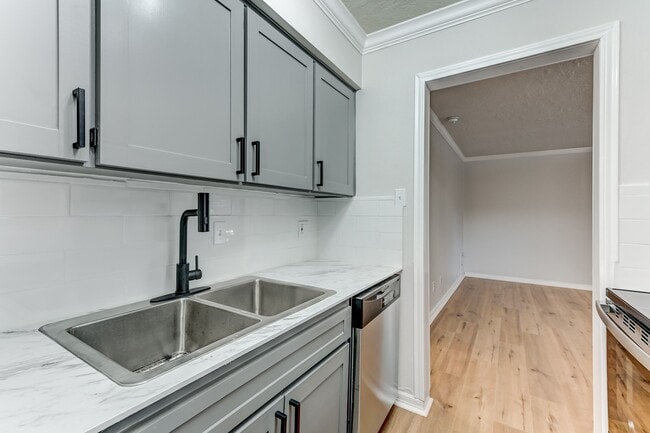 Building Photo - 3224 Timmons Ln
