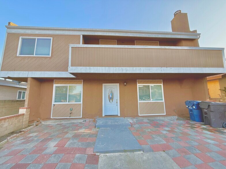 Building Photo - 7782 Newman Ave