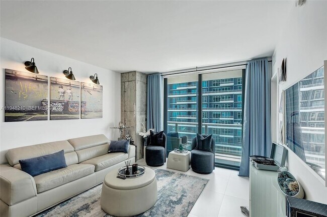 Building Photo - 1300 S Miami Ave