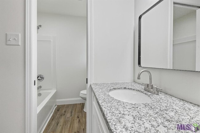 Building Photo - 212 Centerville St NE