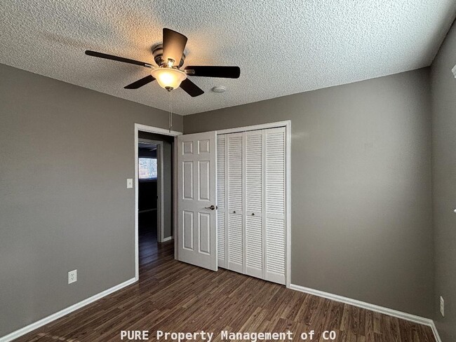 Building Photo - 13710 W 74th Dr