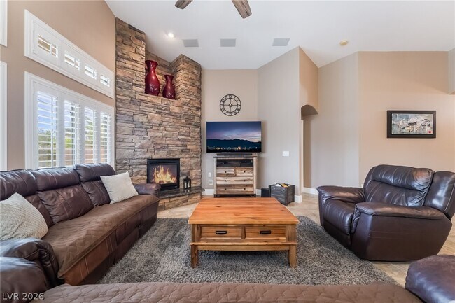 Building Photo - 5581 Exotic Rosette Ave