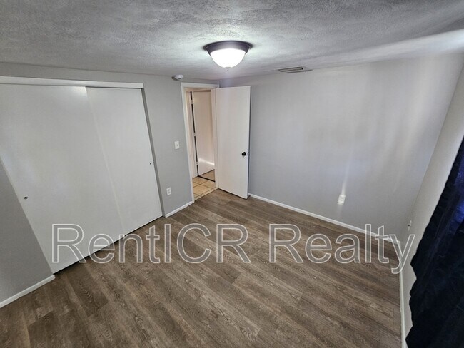 Building Photo - 7734 Candle Dr